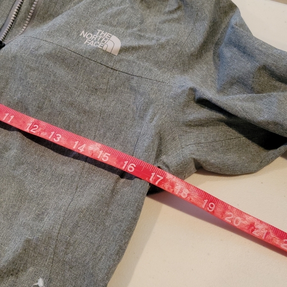 The North Face Women's Soft Shell Hoody Gray Heather Jacket - Picture 3 of 7